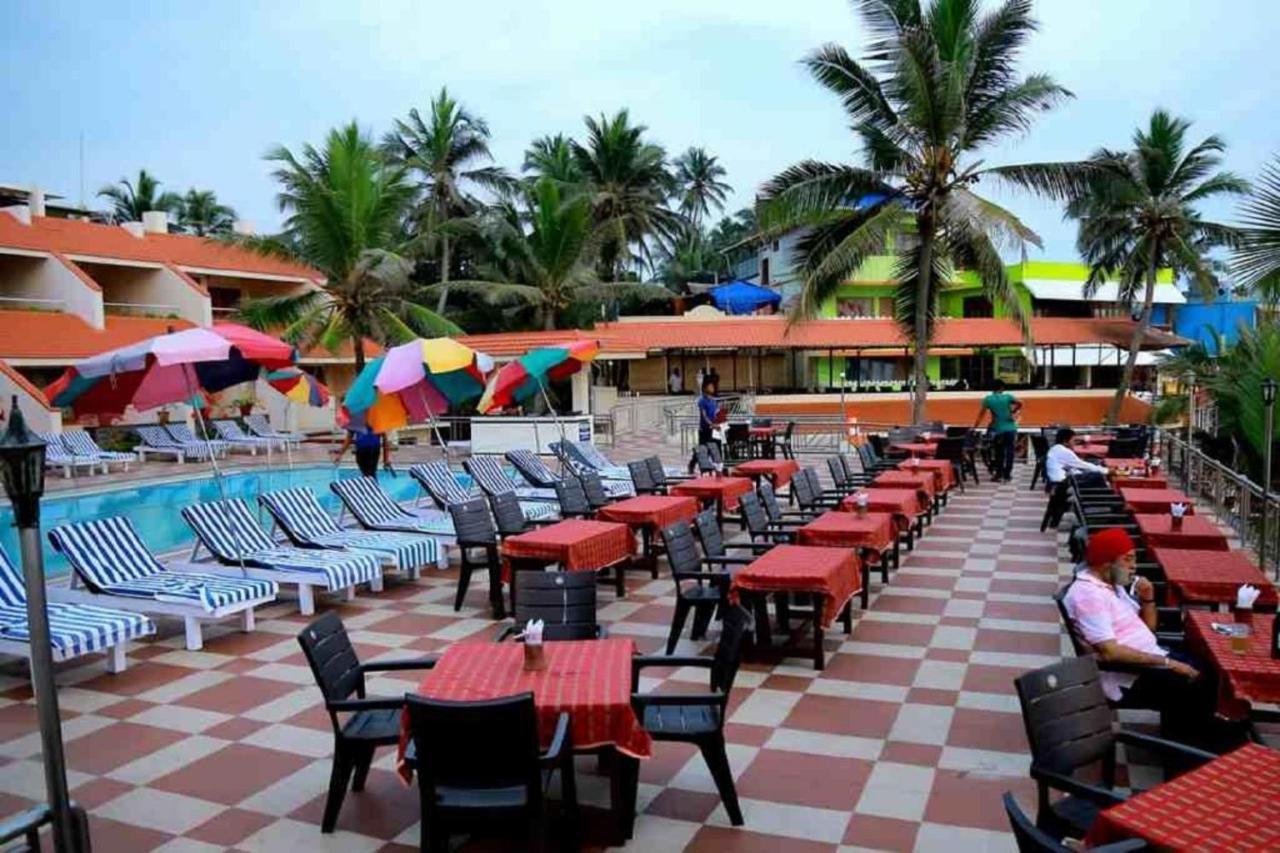 Seaface Beach Resort Kovalam Buitenkant foto