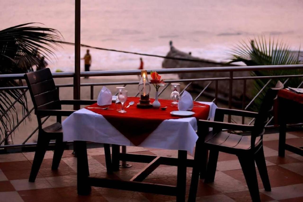 Seaface Beach Resort Kovalam Buitenkant foto