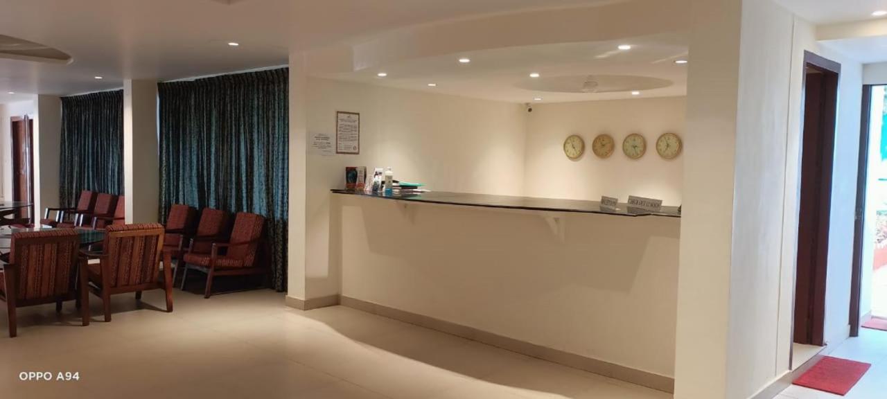 Seaface Beach Resort Kovalam Buitenkant foto